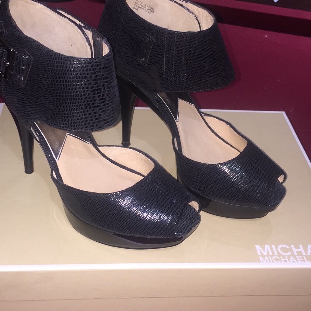 Michael Kors Platforms with Box